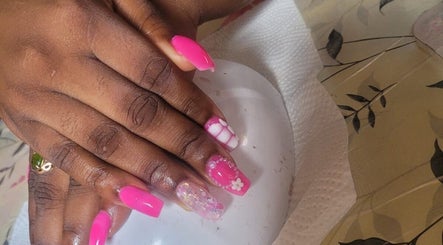 Premier Beauty Lounge