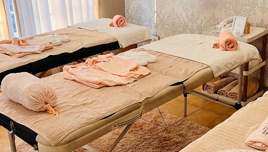 La Vaya Spa image 1