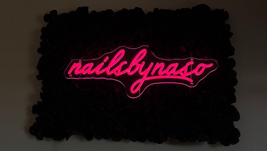 Nails By Naso, bilde 1