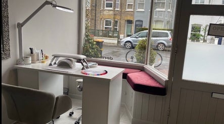 Comfortable nail station at Nails by Mariya, London, England, GB with street view.