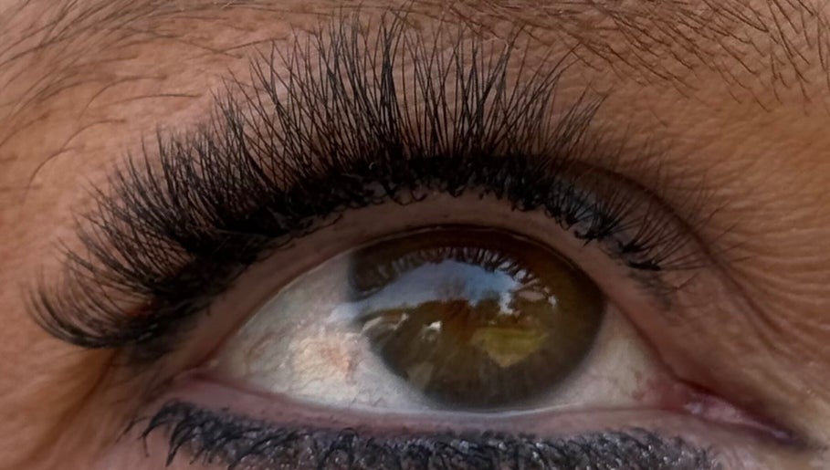 Close-up of eyelash extensions at Everspoilt in Tyger Valley, Gauteng, ZA, showcasing skilled application.