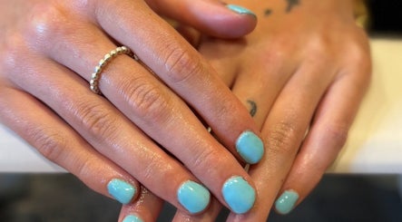Dani PMU & Nails image 3