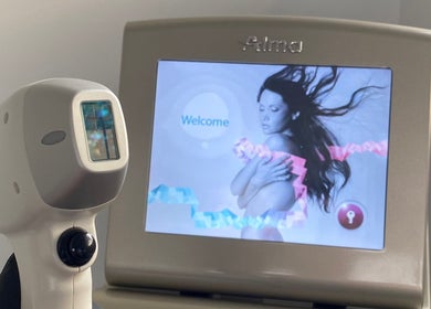 Palm Laser in Holsworthy, New South Wales, AU offers advanced laser treatments. Featured is their cutting-edge equipment.