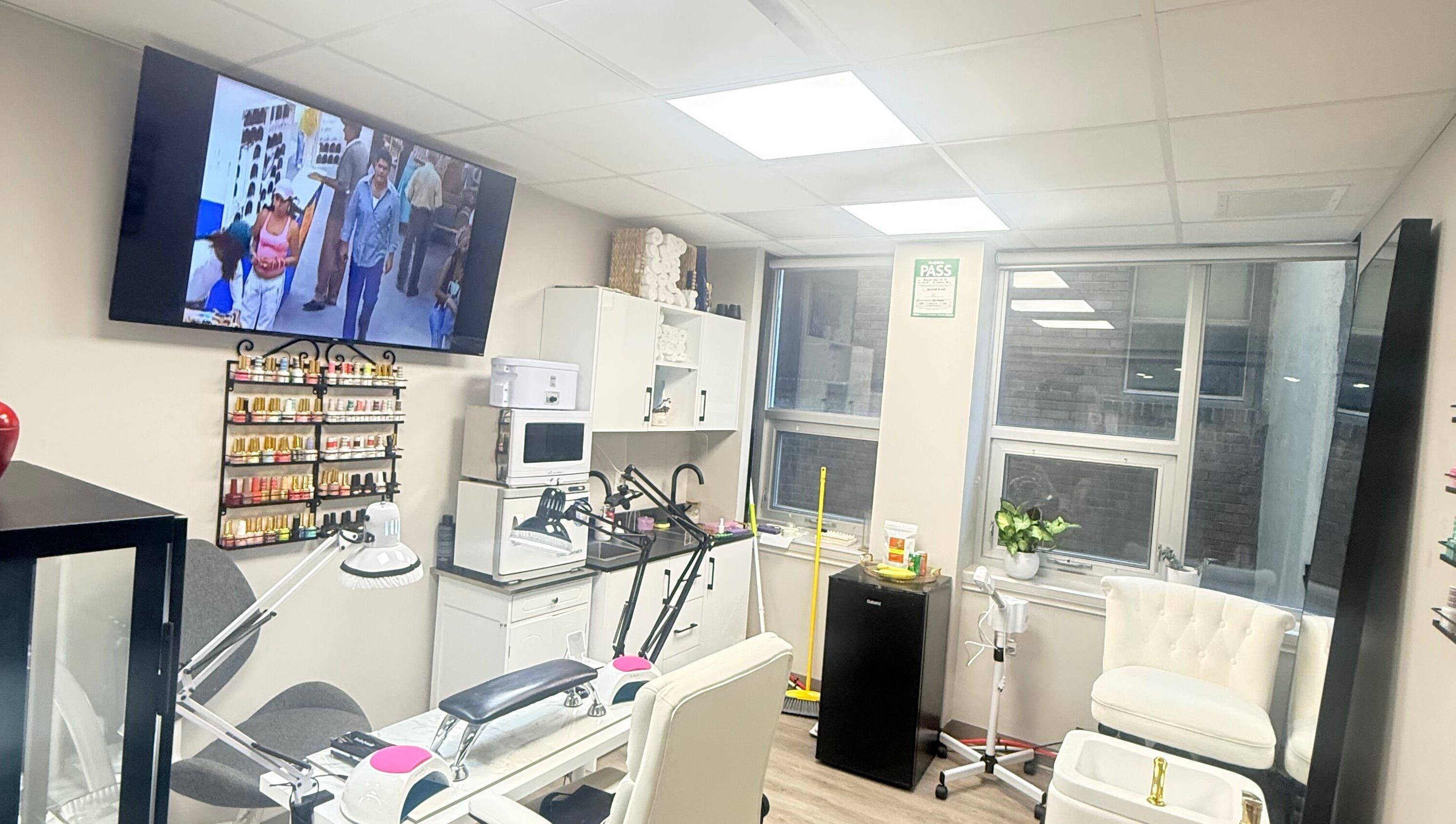 Interior of Acacias Nails By JC in Toronto, Ontario, CA showcasing a modern nail care setup.