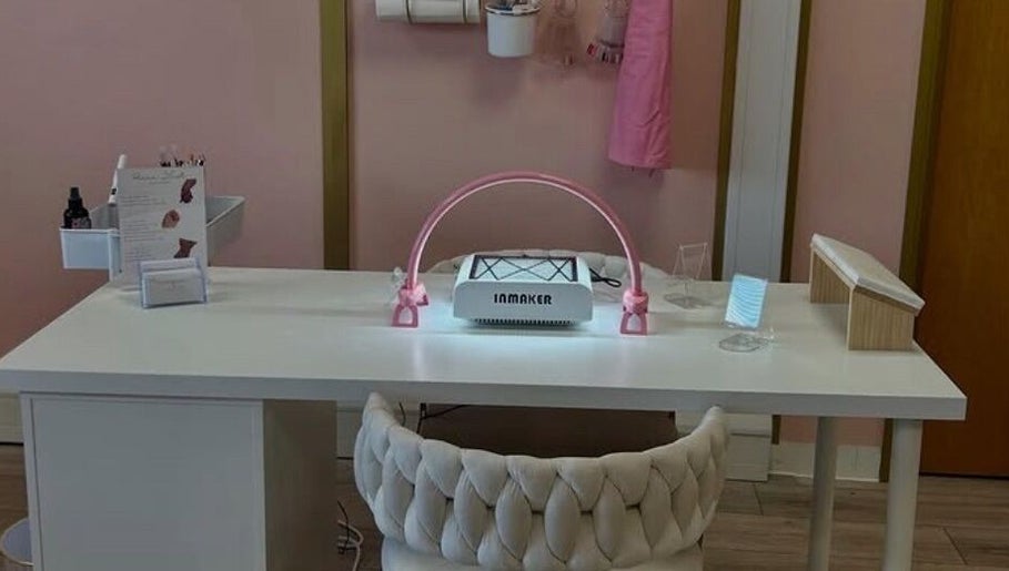 Triple A nails X image 1