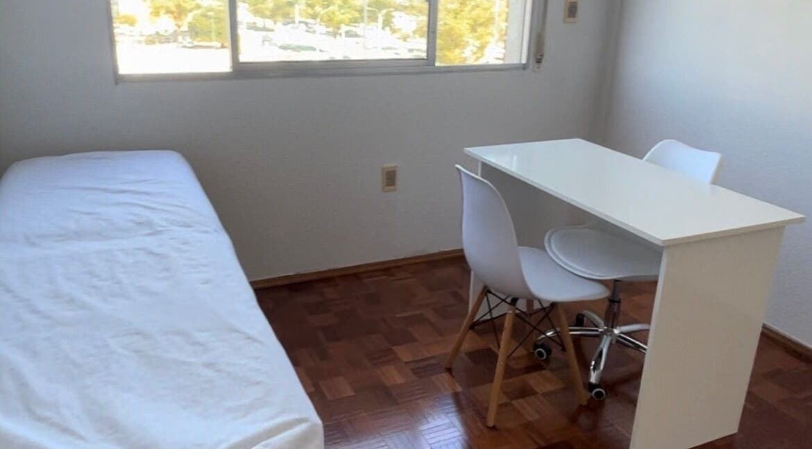 Consultorio moderno en Consultorios de los Aliados, Montevideo, Departamento De Montevideo, UY.