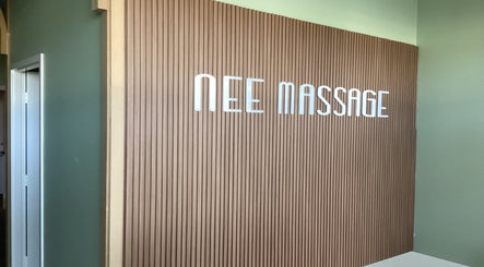 Nee Massage, bilde 3