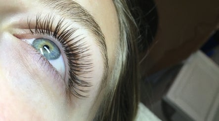 Glee Lash imagem 3