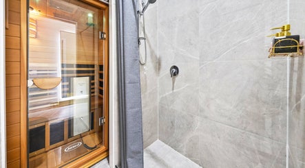 Elegant sauna and shower at Lueur Clinic, North Willoughby, New South Wales, AU.