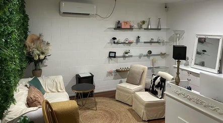 LT Beauty and Massage