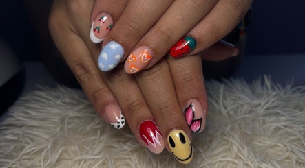 Sara Nails