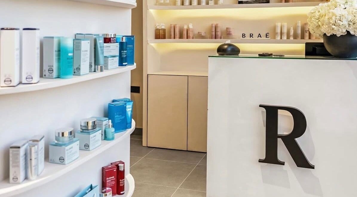 Repose Ladies Salon L.L.C showcases premium products in Dubai, Dubai, AE. Sleek shelves and stylish decor.