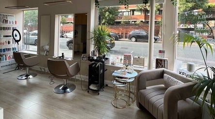 Lolo Beauty | Beauty & Lash Salon London