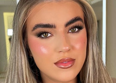 Close-up of expertly applied makeup at Makeup by Ella, Liverpool, England, GB. Highlighted eyes and flawless skin.