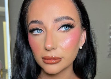 Flawless makeup application by Makeup by Ella in Liverpool, England, GB, highlighting natural beauty.
