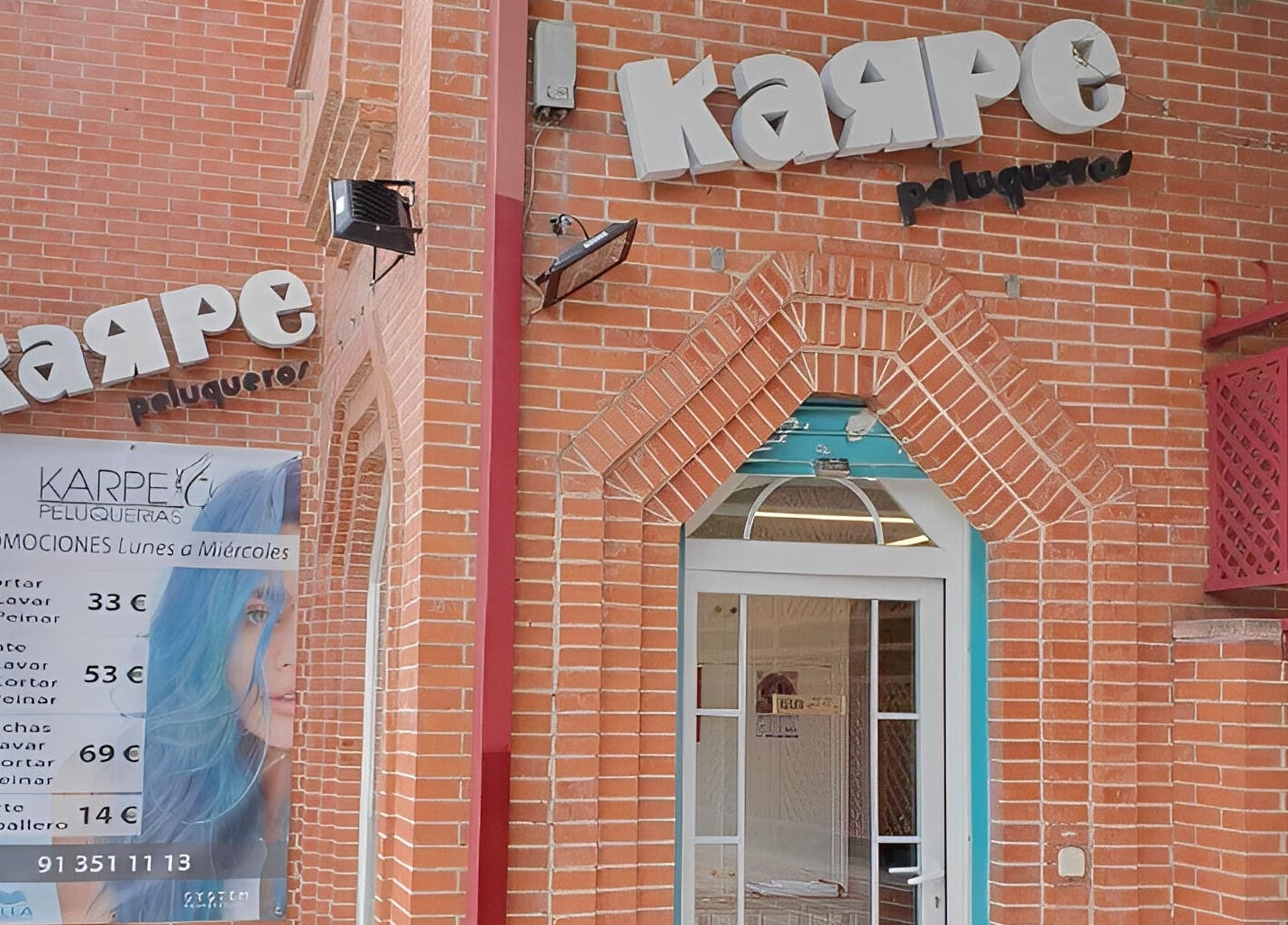 Fachada de Karpe Peluquerías - Pozuelo en Pozuelo De Alarcón, Comunidad De Madrid, ES.
