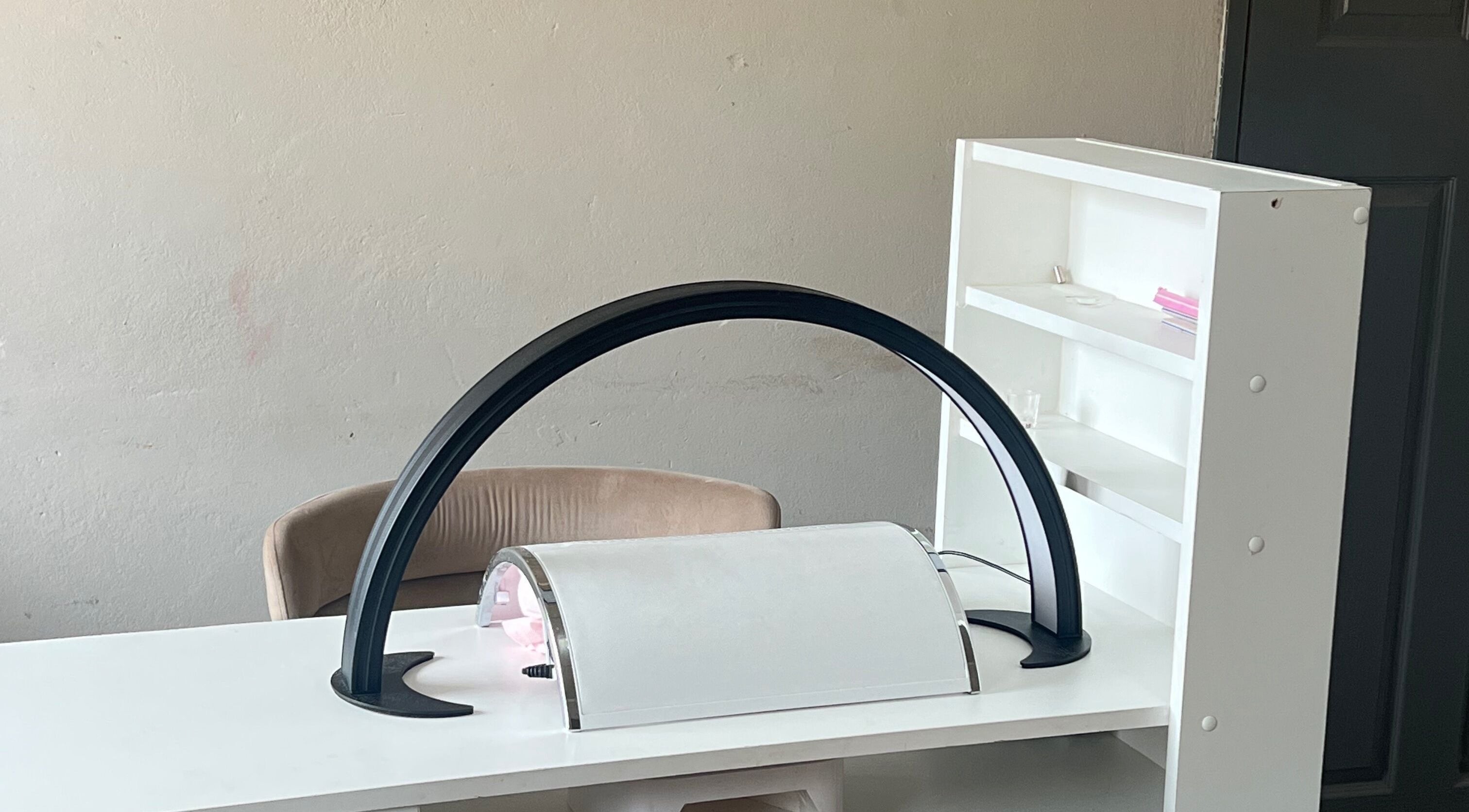 Modern nail station at Fefesnailboutique in Akasia, Gauteng, ZA featuring sleek design and manicure tools.