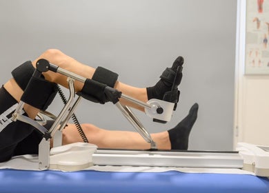 Leg rehabilitation at Elinos Petrou Physiotherapy Center | Φυσικοθεραπεία Λευκωσία - Μέλος ΓΕΣΥ in Strovolos, Lefkosia, CY.