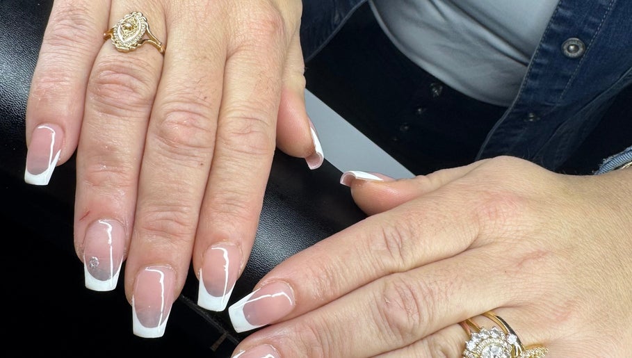 Nail’s by Maëva image 1