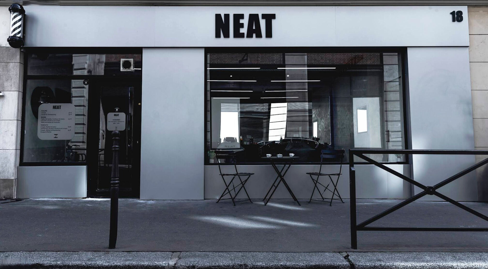 Exterior of Yanis - NEAT, a modern beauty and wellness venue in Paris, Île-de-France, FR.