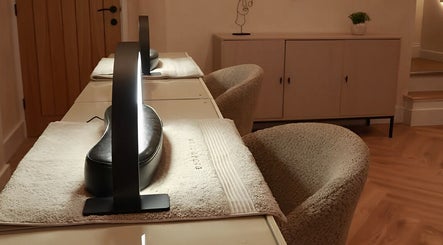 Immagine 2, The Laser Edit