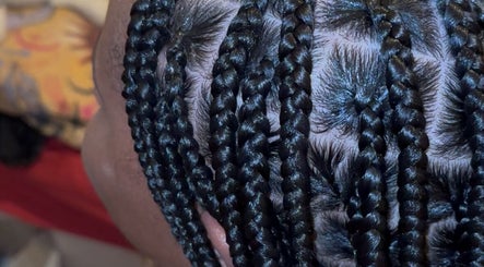 Braided By Ri obrázek 3