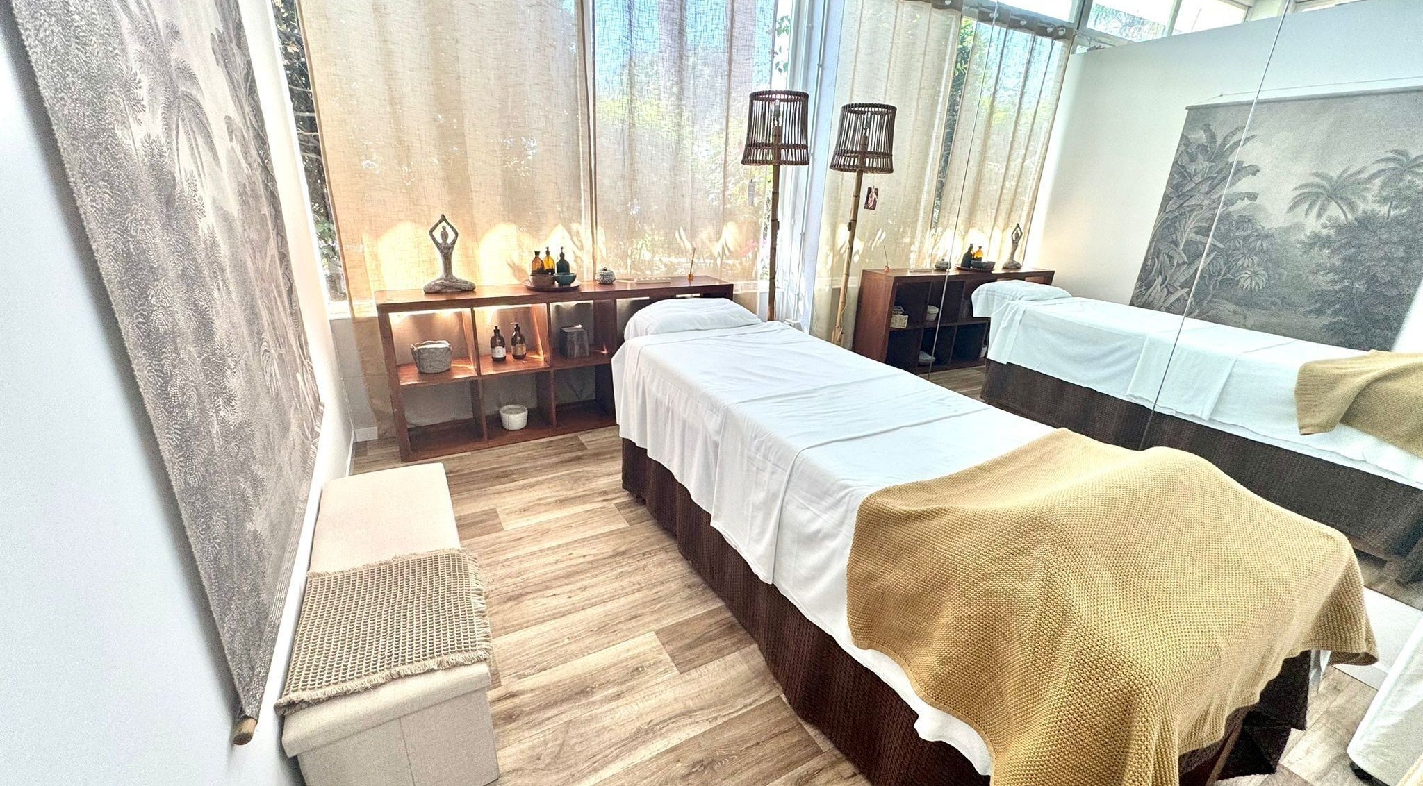 Serene massage room at Earth&Sky, Sant Antoni De Portmany, Illes Balears, ES, ideal for relaxation and wellness.