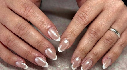 Wonder Nails image 3