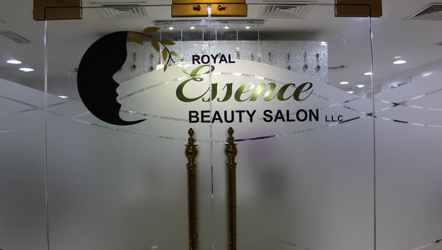 Royal Essence Beauty Salon L.L.Cの画像：1