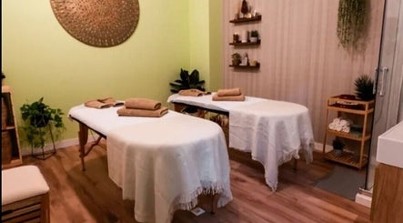Amazonia Massage Culture - La Moraleja image 3