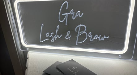 Grá Lash & Brows image 3