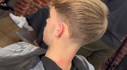 Calzcutz image 3