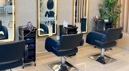Immagine 2, Yire Salon