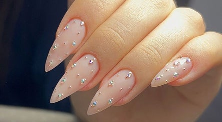 Shery nails 💅 image 2