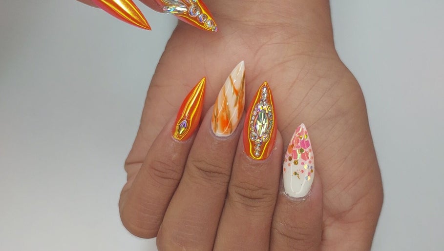 B.Flourish image 1