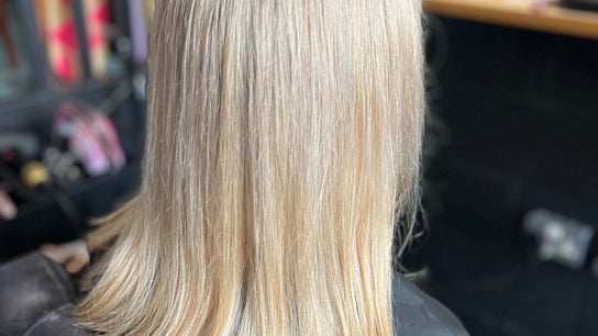 Hannah Grace Hair @ The Wolf Pack