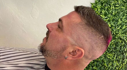 The Fade One barbershop vaizdas 3