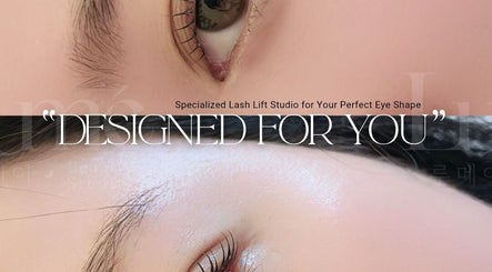 Lash lift service at Lumé Beauty Studio in Markham, Ontario, CA showcasing perfectly curled lashes.