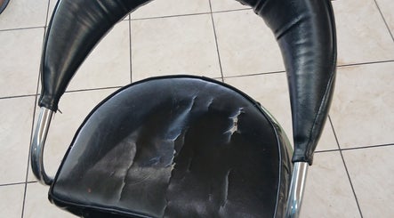 Hình ảnh 3 của Thani Kutz