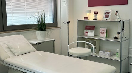 Rhein Aesthetics obrázek 3