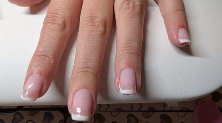 Nailed It Yate image 3