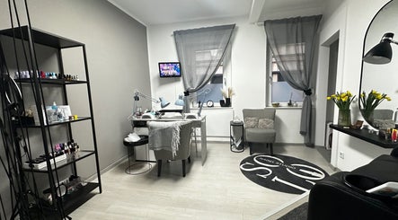 Solo Nagel Studio