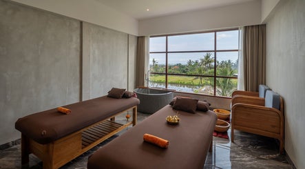 Tejas Spa Akatara