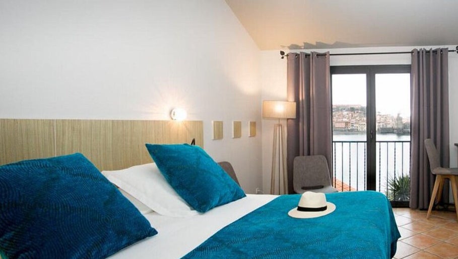 Εικόνα Hôtel Relais Des 3 Mas 1