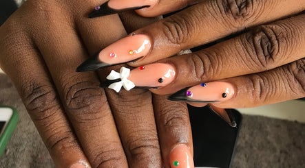 Poshandsassy_Nails imej 2