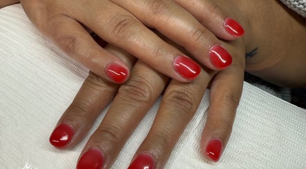 Loom Nail Lab Bild 3