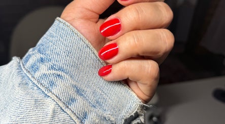 Loom Nail Lounge
