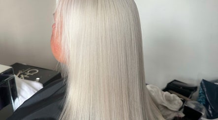 MOB HAIR - mobile appointments