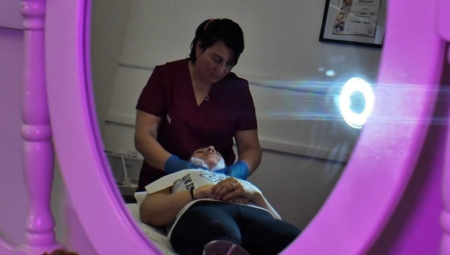 Bloom Skin Studio, bilde 1
