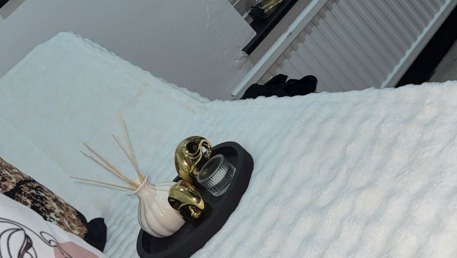 lushhbeautyyx image 1